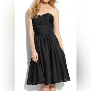 Women ML MONIQUE LHUILLIER Bridesmaid Black Strapless Pleated Short Dress Sz 4